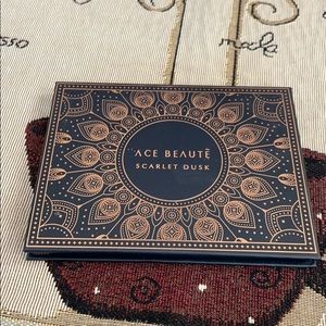 Ace Beaute Eyeshadow Palatte